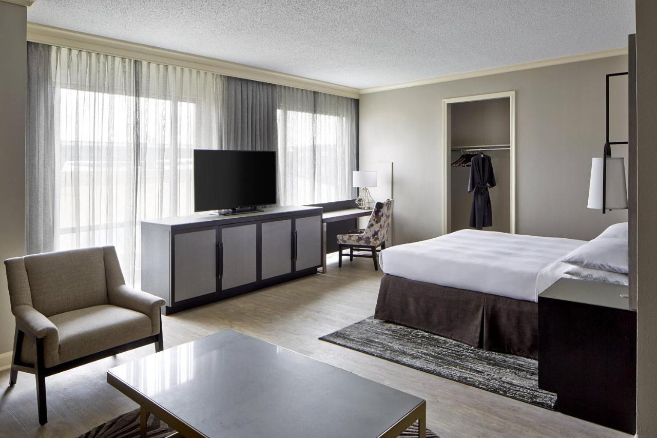 Отель Dallas/Plano Marriott At Legacy Town Center Экстерьер фото