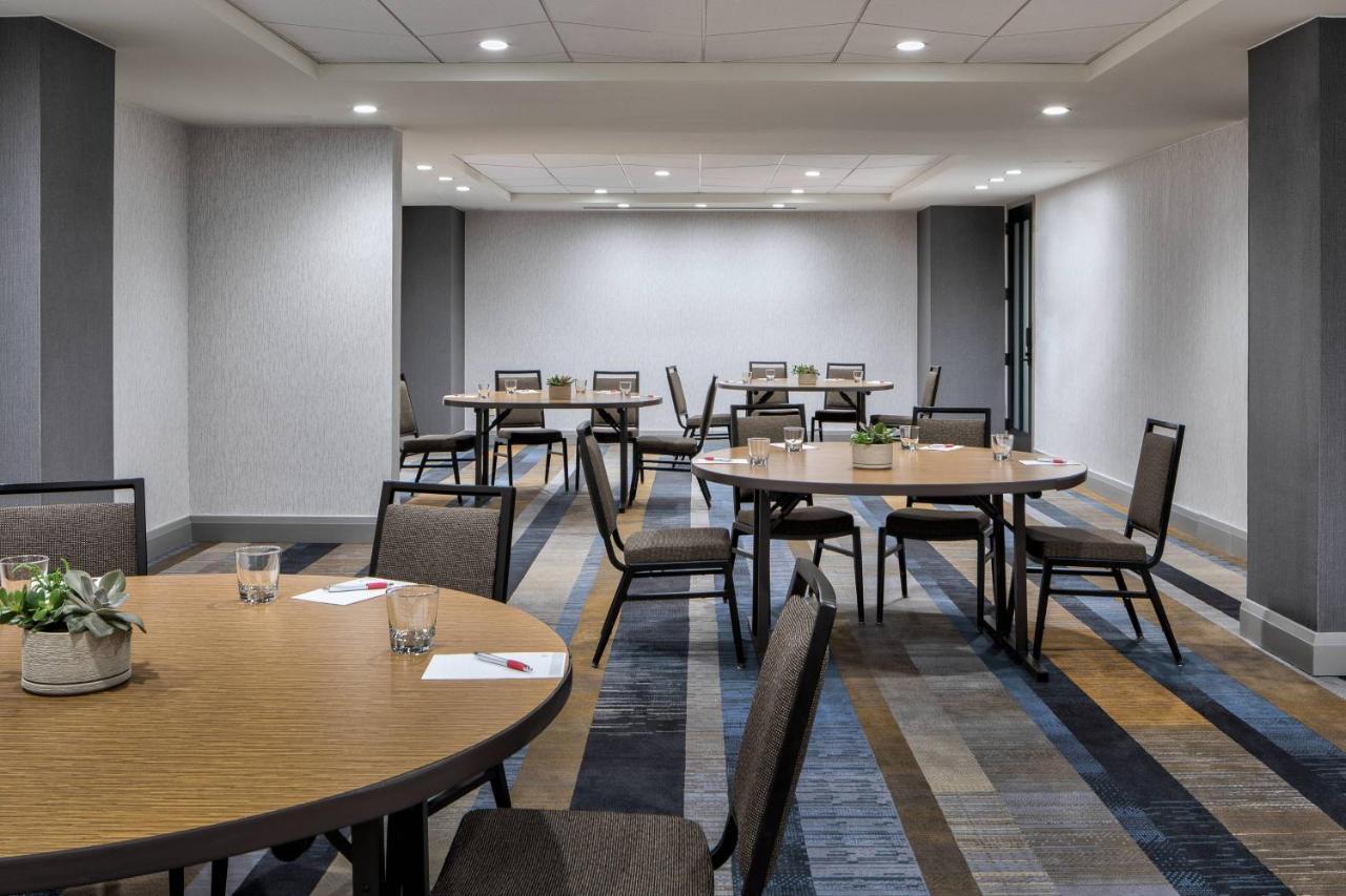 Dallas/Plano Marriott At Legacy Town Center Экстерьер фото