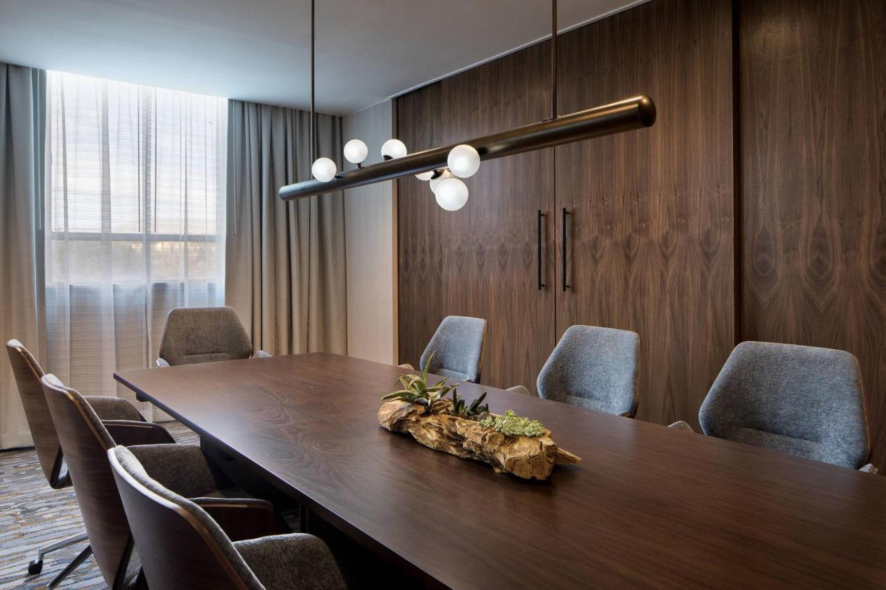 Dallas/Plano Marriott At Legacy Town Center Экстерьер фото